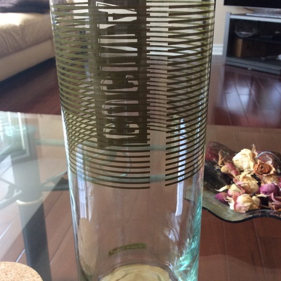 Cucina Diffuser Jar for Fragrant Wands with Cork Lid - Picture 7 of 9